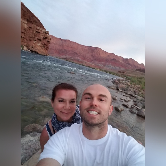 Meet your Posher, Elle & Dominic - Picture 3 of 4